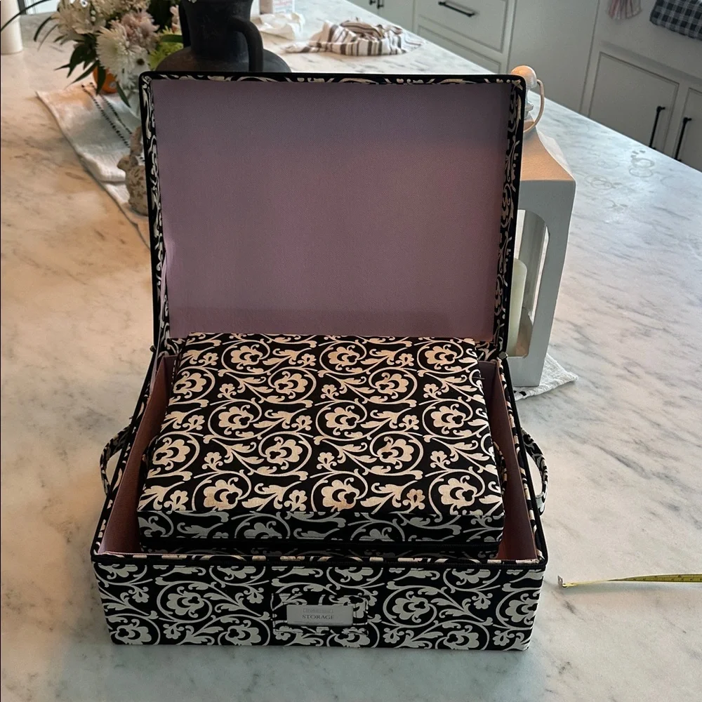 Storage boxes - Picture 5 of 7